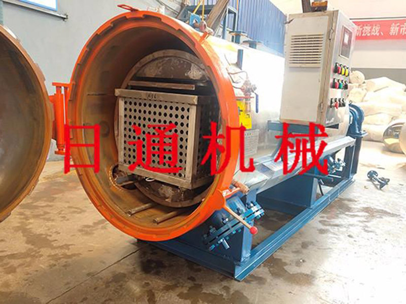 八寶粥產(chǎn)品專用旋轉(zhuǎn)式殺菌鍋2