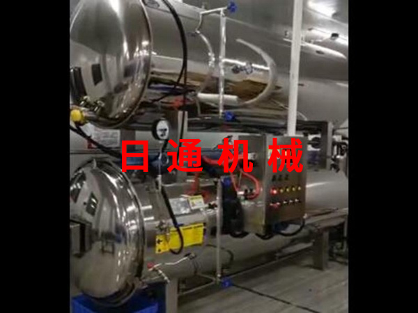 雙層殺菌鍋調(diào)試現(xiàn)場