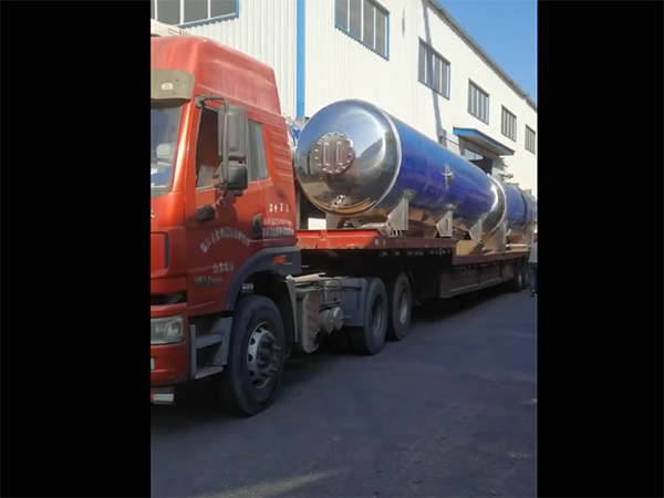 三臺(tái)殺菌鍋發(fā)貨